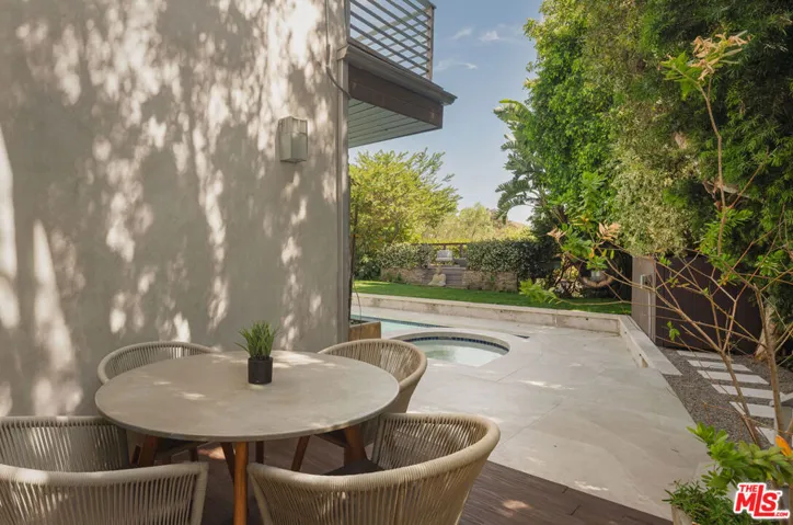 3084 Franklin Canyon Drive, Beverly Hills, California 90210