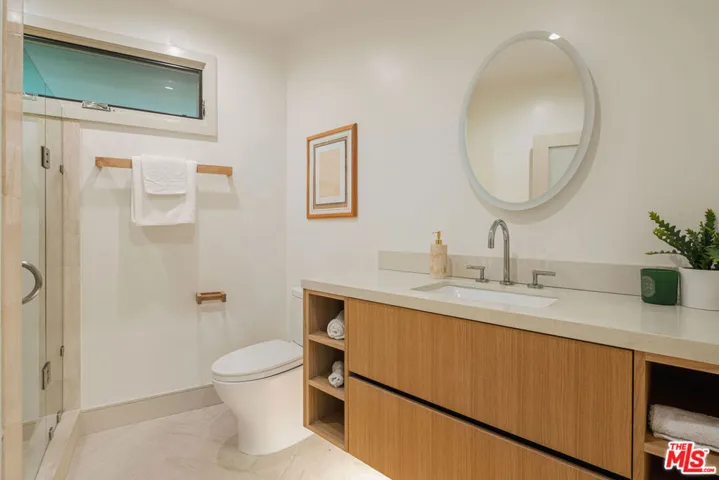 3084 Franklin Canyon Drive, Beverly Hills, California 90210
