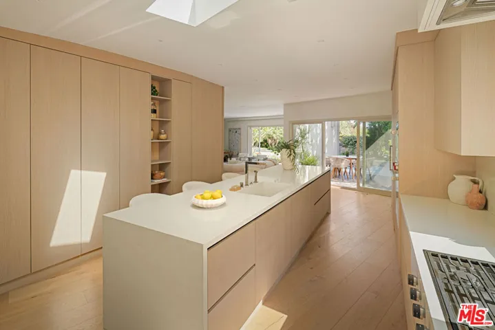 3084 Franklin Canyon Drive, Beverly Hills, California 90210