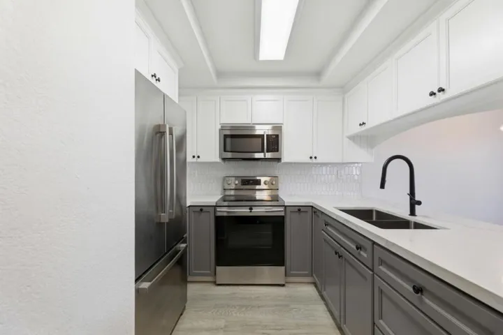 523 Sieber Place, San Jose, California 95111