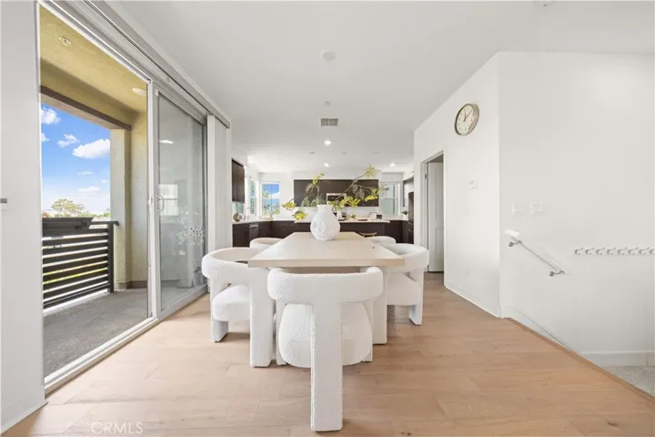 Dining Room - Main Floor