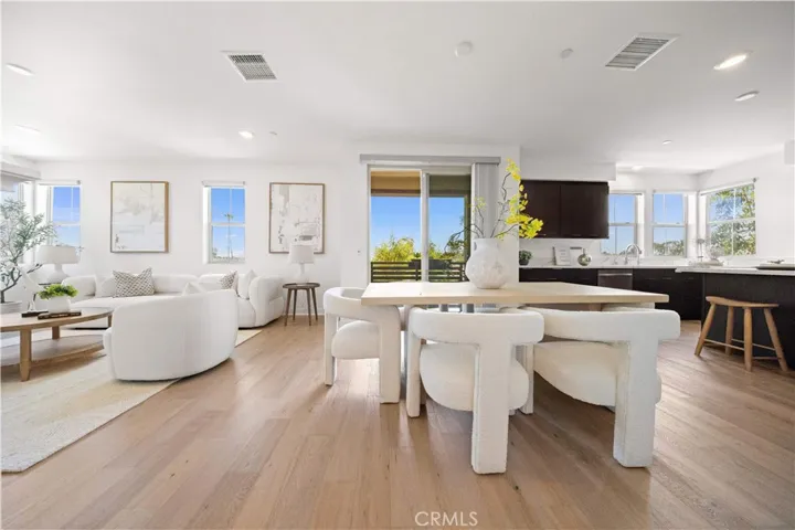 Dining Room - Main Floor