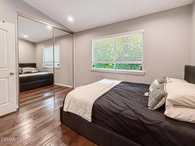 iBedroom2-2
