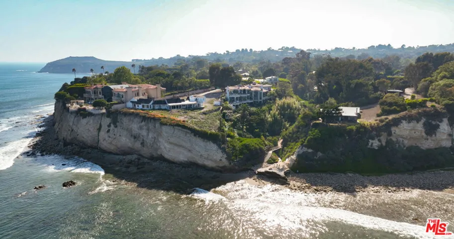 6565 Dume Drive, Malibu, California 90265