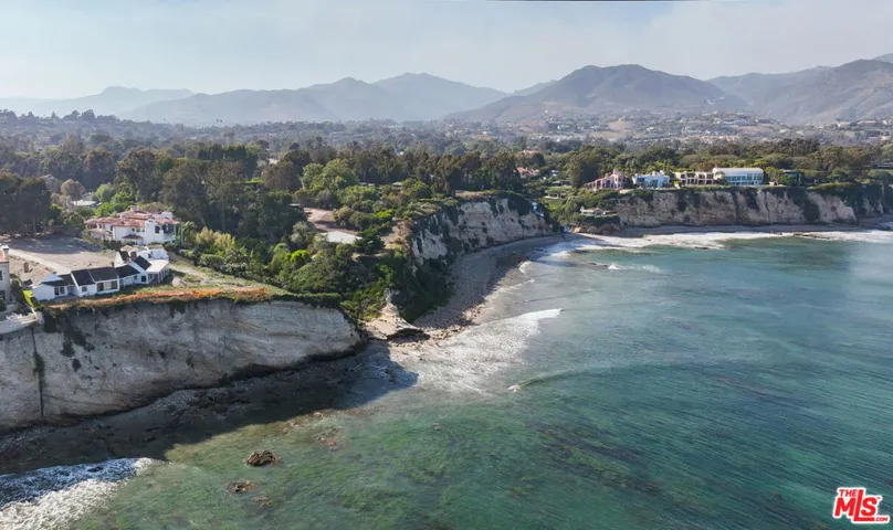 6565 Dume Drive, Malibu, California 90265
