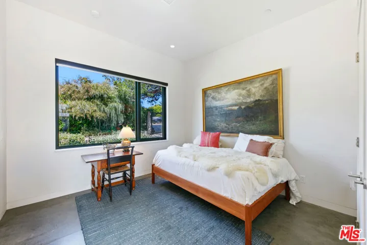 6565 Dume Drive, Malibu, California 90265