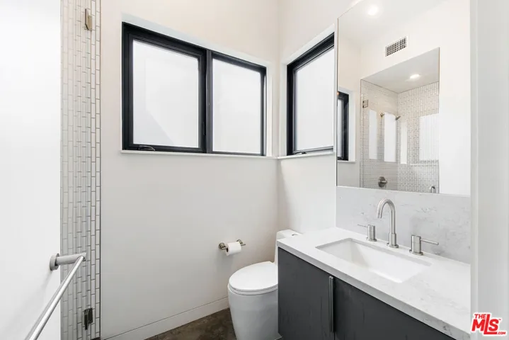 6565 Dume Drive, Malibu, California 90265