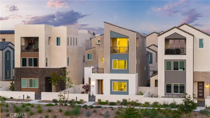 608 Chinon, Irvine, California 92618