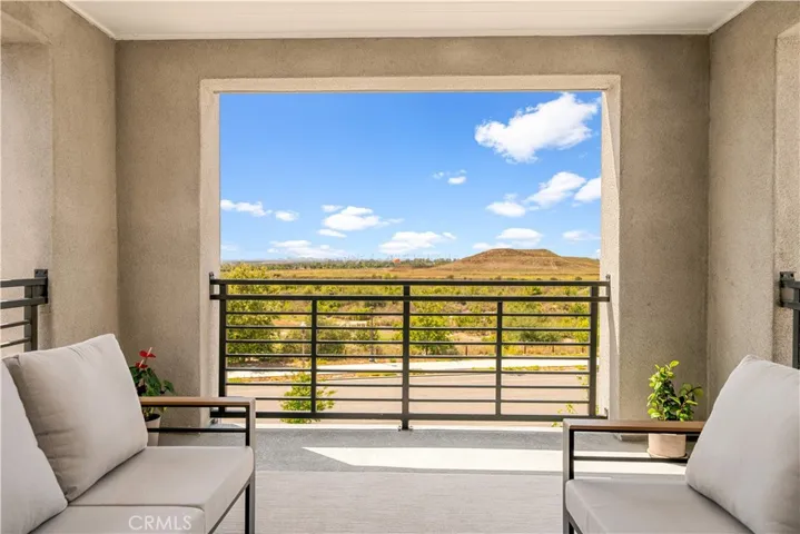 608 Chinon, Irvine, California 92618