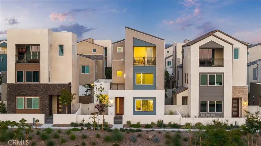 608 Chinon, Irvine, California 92618