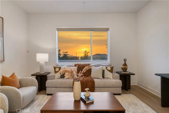 608 Chinon, Irvine, California 92618