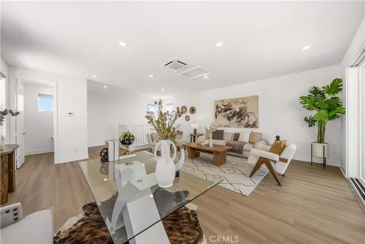 608 Chinon, Irvine, California 92618