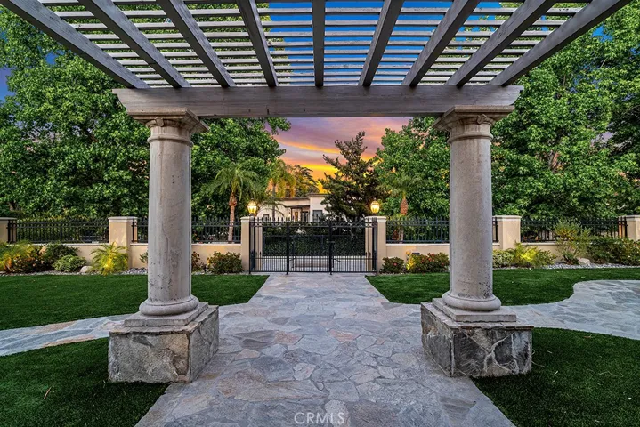11901 Susan, Granada Hills, California 91344