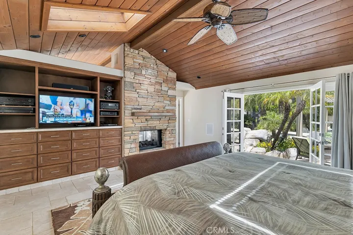 11901 Susan, Granada Hills, California 91344