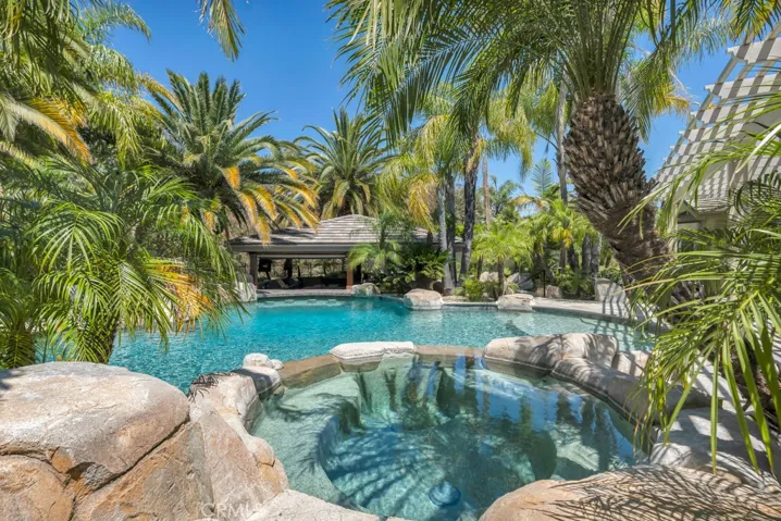 11901 Susan, Granada Hills, California 91344