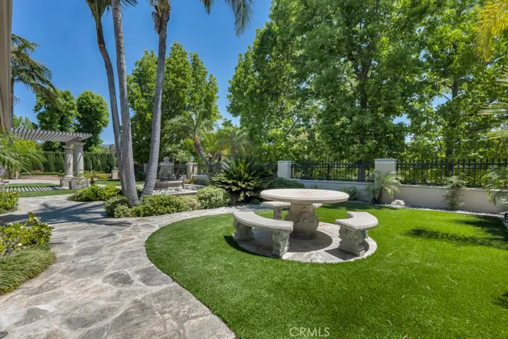 11901 Susan, Granada Hills, California 91344