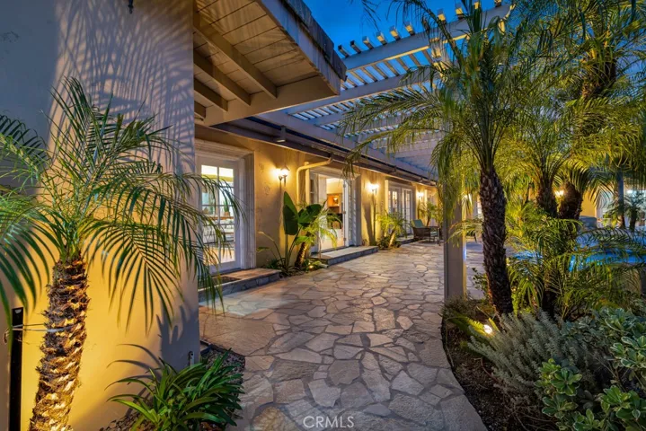11901 Susan, Granada Hills, California 91344