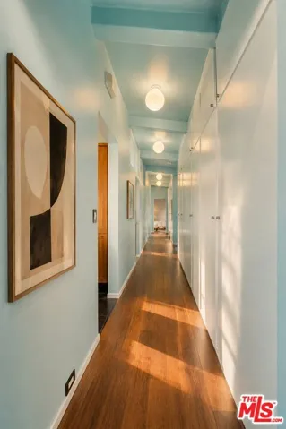 8411 Hollywood Boulevard, West Hollywood, California 90069
