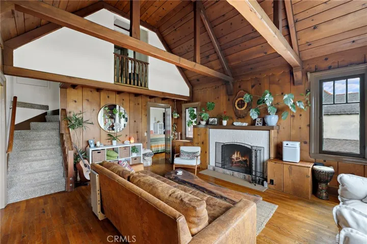 1560 Galen Drive, Laguna Beach, California 92651