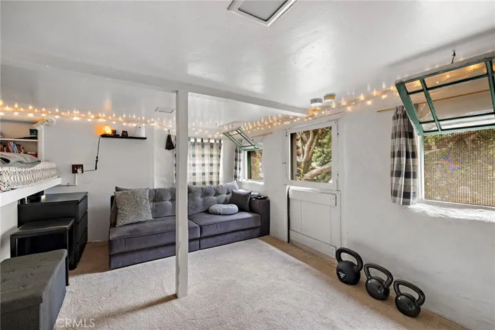 1560 Galen Drive, Laguna Beach, California 92651