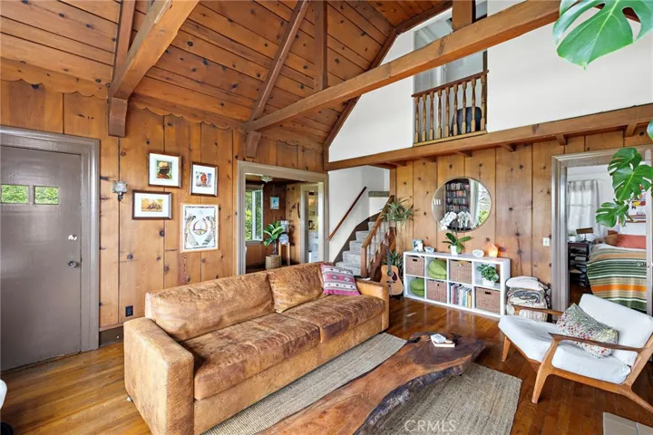 1560 Galen Drive, Laguna Beach, California 92651