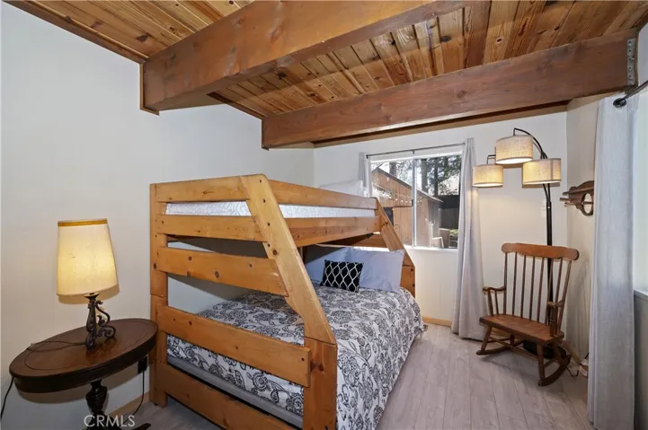 551 Conklin Road, Big Bear Lake, California 92315