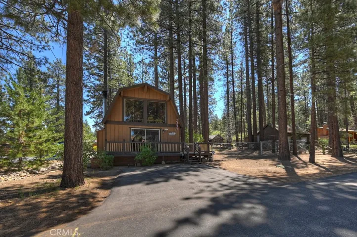 551 Conklin Road, Big Bear Lake, California 92315
