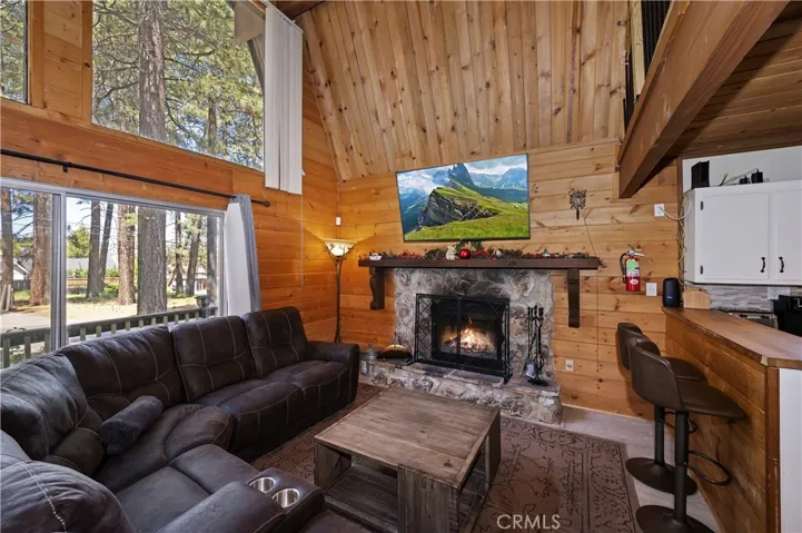 551 Conklin Road, Big Bear Lake, California 92315
