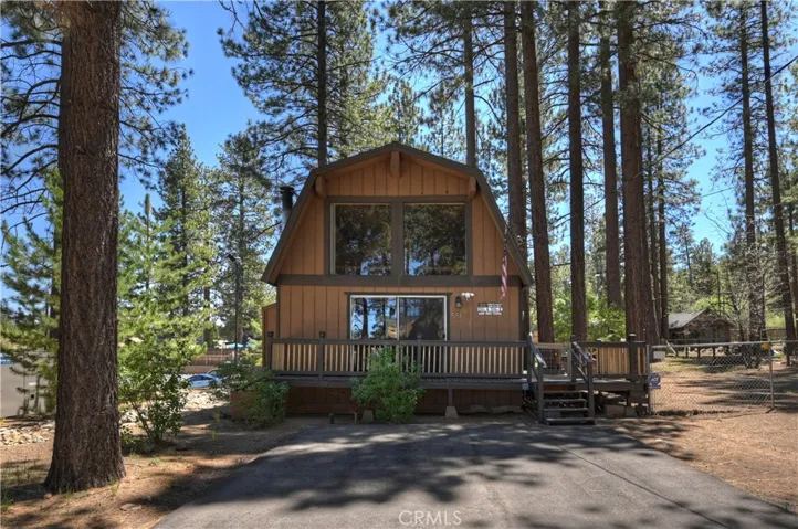 551 Conklin Road, Big Bear Lake, California 92315