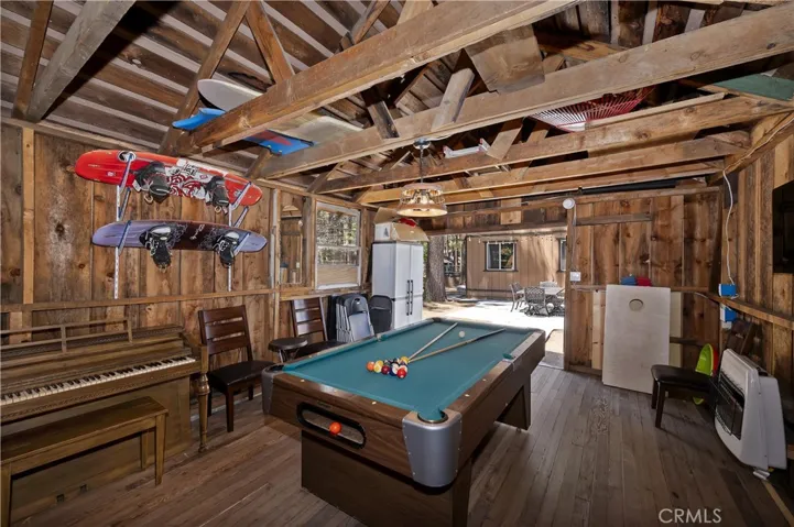 551 Conklin Road, Big Bear Lake, California 92315