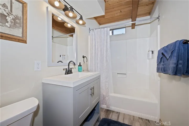 551 Conklin Road, Big Bear Lake, California 92315