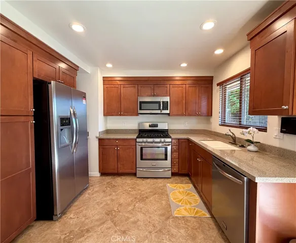 1365 Lafayette Road C, Claremont, California 91711
