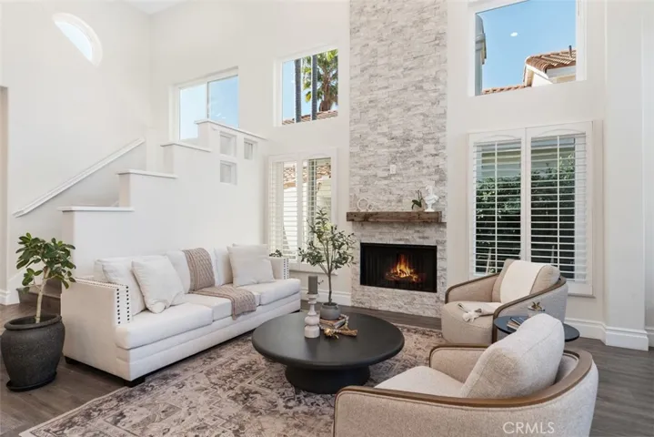 21 Summitcrest, Rancho Santa Margarita, California 92679