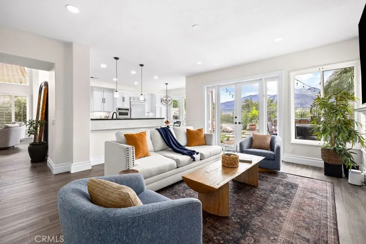21 Summitcrest, Rancho Santa Margarita, California 92679