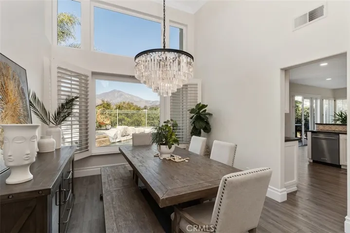 21 Summitcrest, Rancho Santa Margarita, California 92679