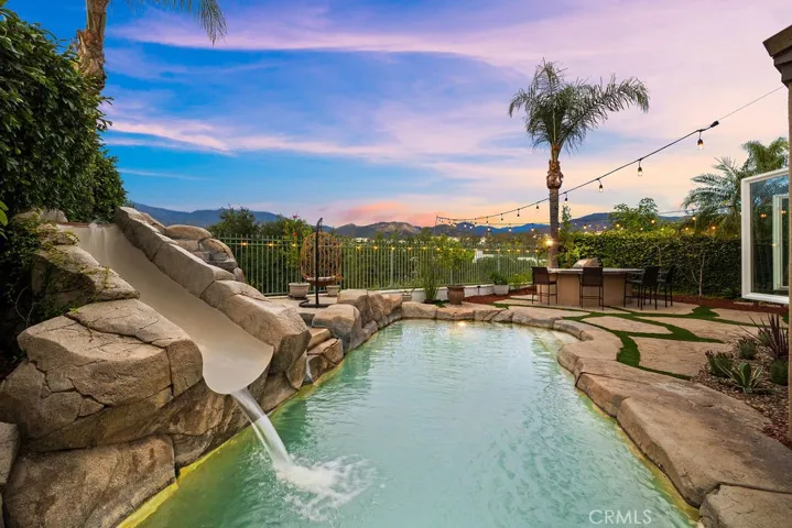 21 Summitcrest, Rancho Santa Margarita, California 92679
