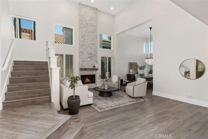 21 Summitcrest, Rancho Santa Margarita, California 92679