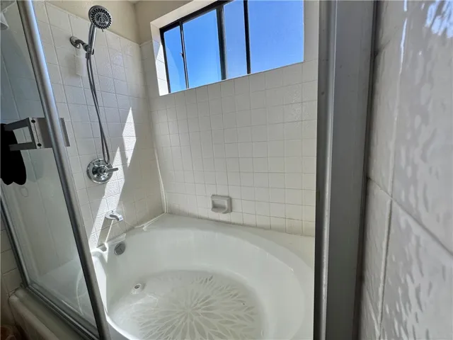 2336 Elden B, Costa Mesa, California 92627