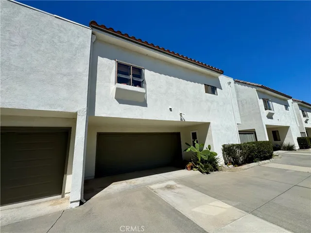 2336 Elden B, Costa Mesa, California 92627