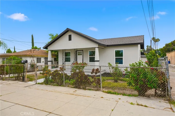 1279 Vine, San Bernardino, California 92411