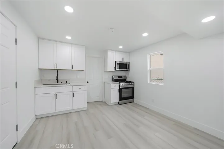 1279 Vine, San Bernardino, California 92411
