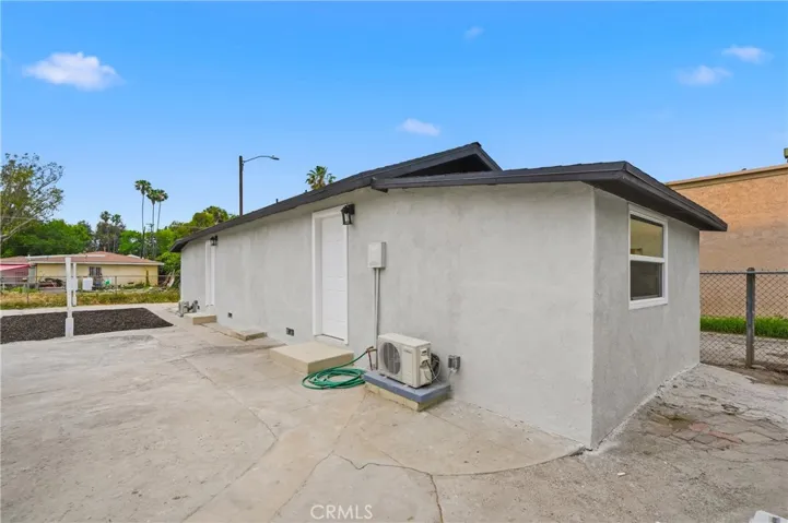 1279 Vine, San Bernardino, California 92411