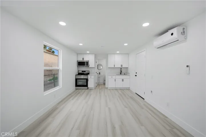 1279 Vine, San Bernardino, California 92411