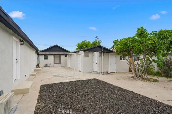 1279 Vine, San Bernardino, California 92411