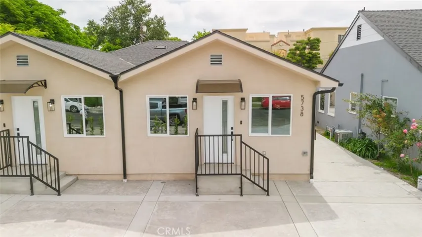 5738 Beck Avenue, North Hollywood, California 91601