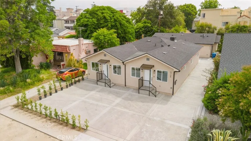 5738 Beck Avenue, North Hollywood, California 91601