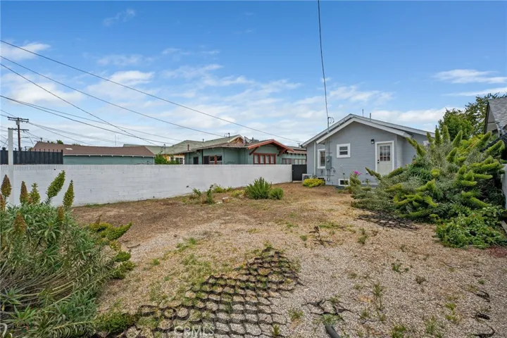 3821 S Hobart Boulevard, Los Angeles, California 90062