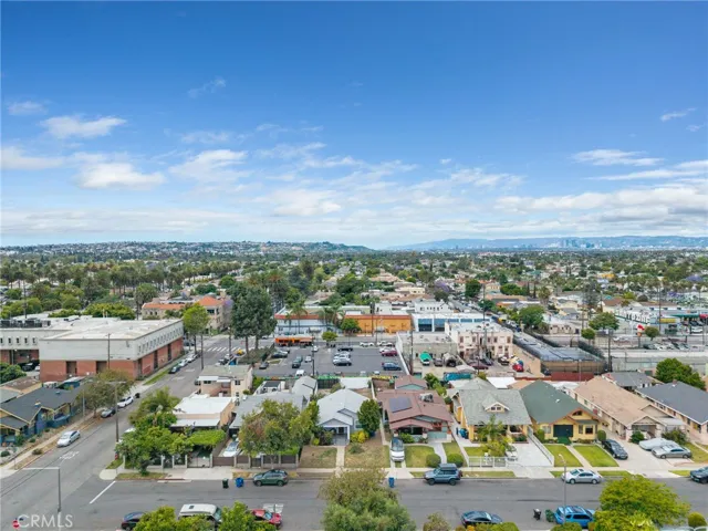 3821 S Hobart Boulevard, Los Angeles, California 90062