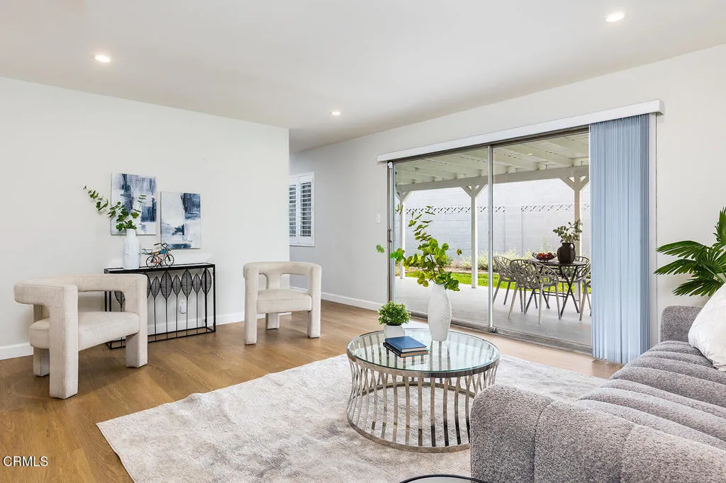 960 W Benwood St 006-mls