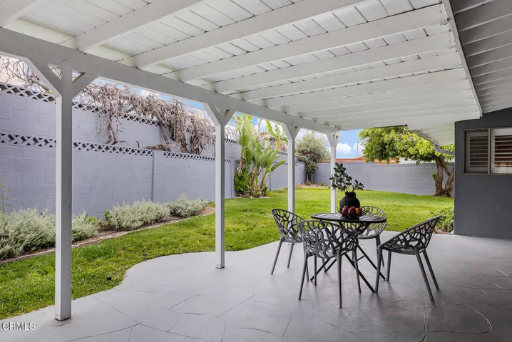 960 W Benwood St 022-mls